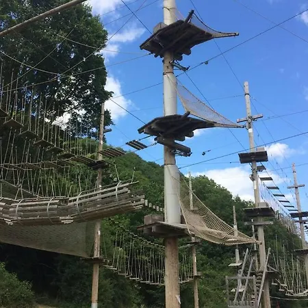 Шале Knus Natuurhuisje Met Zwembad In